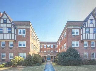 77 Glenbrook Rd APT 208, Stamford, CT 06902