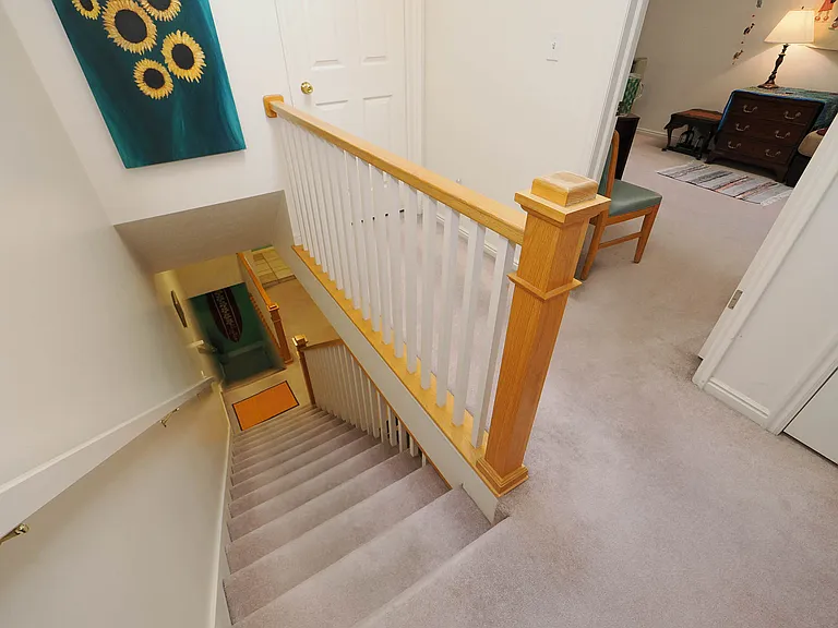 274 E Millpoint Pl — Photo 24