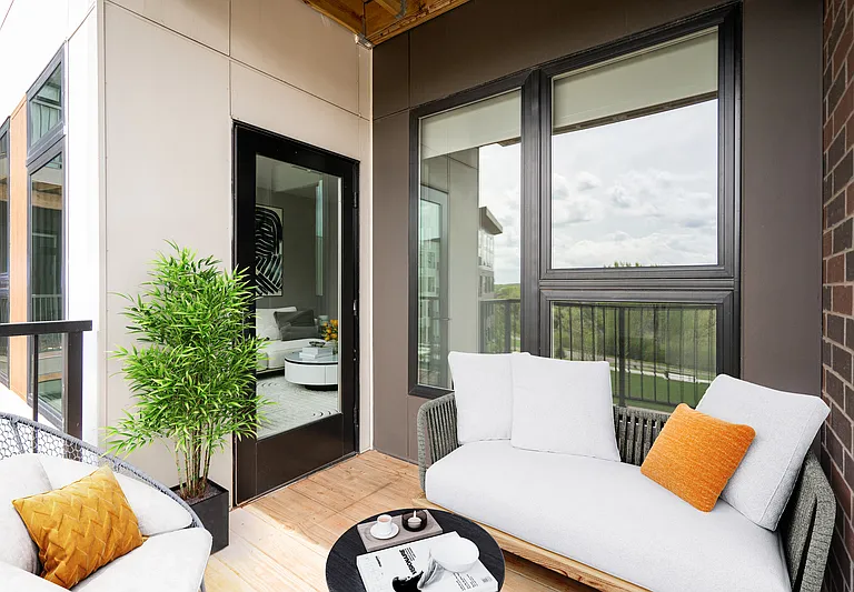 Viking Lakes Residences — Photo 17