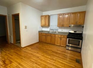 2359 S Whipple St #1F, Chicago, IL 60623