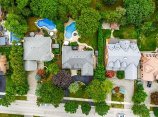 2446 Hammond Rd, Mississauga, ON L5K 1T2