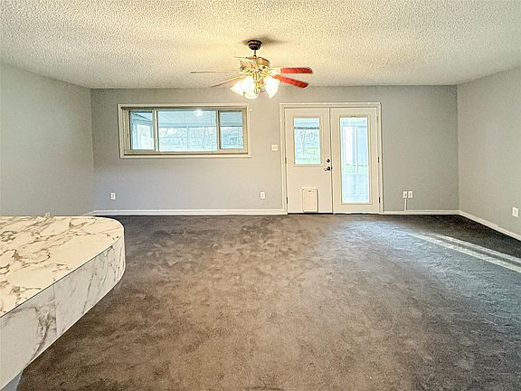 5th image of 116 Cypress St