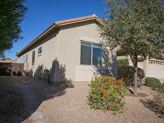 3rd image of 12725 N Satsuma Dr