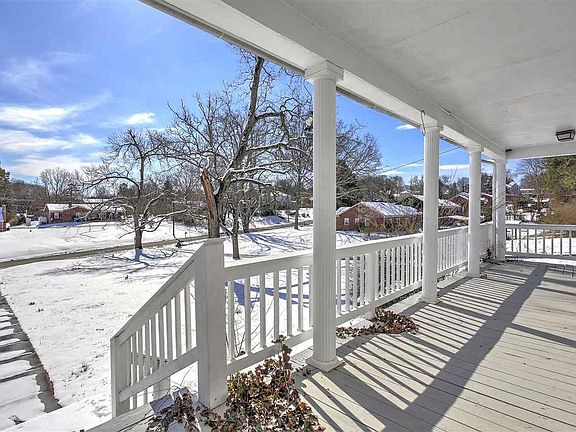 2nd image of 206 Ellisville Dr