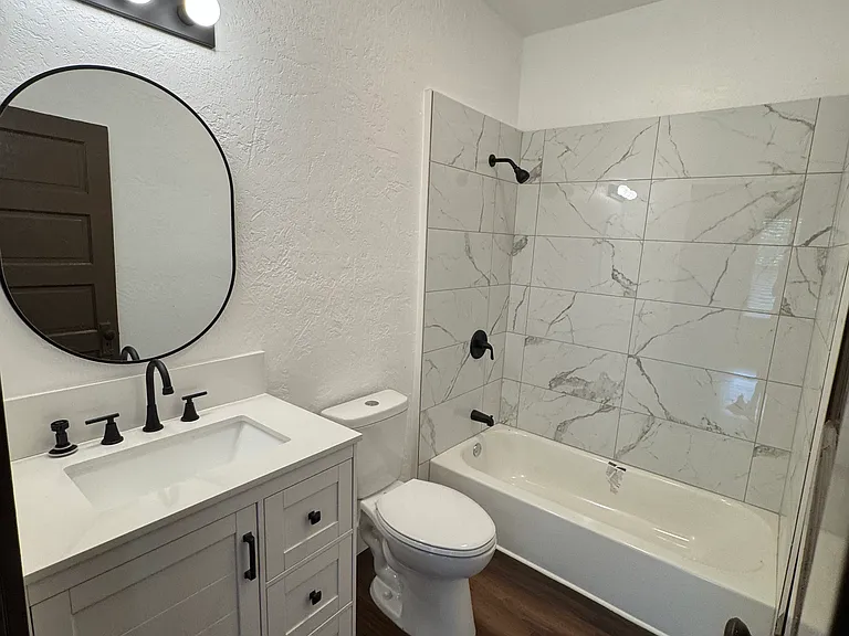 606 N Washington Ave #B — Photo 3