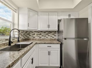 5243 Cresthaven Blvd APT D, West Palm Beach, FL 33415