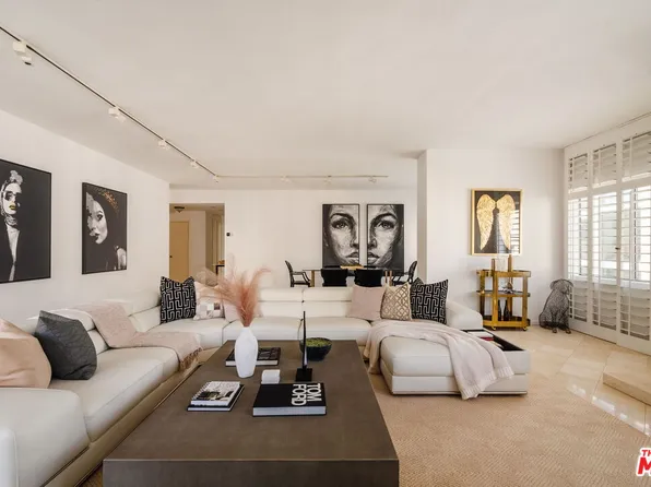 121 S Palm Dr APT 401, Beverly Hills, CA 90212