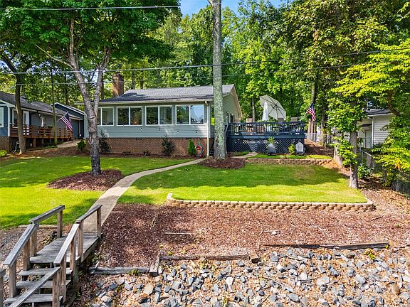 4th image of 4193 Upper Cove Ln