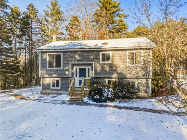 52 Birch Point Road, Freeport, ME 04032