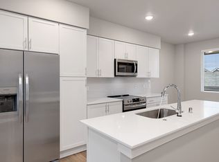 6648 NE 189th Ct #4, Kenmore, WA 98028