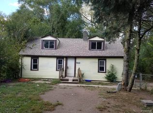 410 Kennon Rd, Rockford, IL 61109