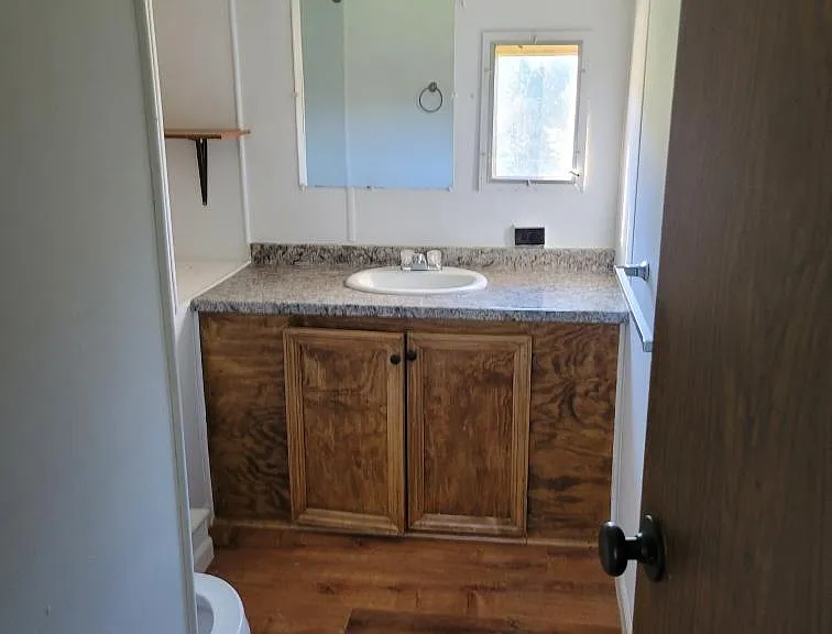 324 Roberts Rd — Photo 12