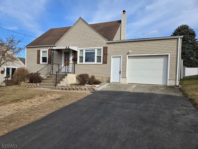 133 Elmhurst Dr, Phillipsburg, NJ, 08865