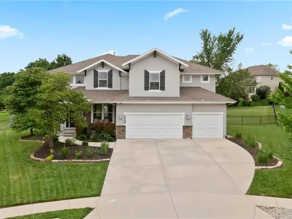 2909 W 145th St, Leawood, KS 66224