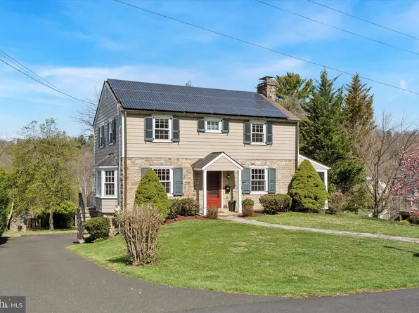 215 Rech Ave, Oreland, PA 19075