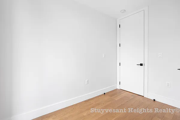Rented by Stuyvesant Heights Realty Corp | media 37