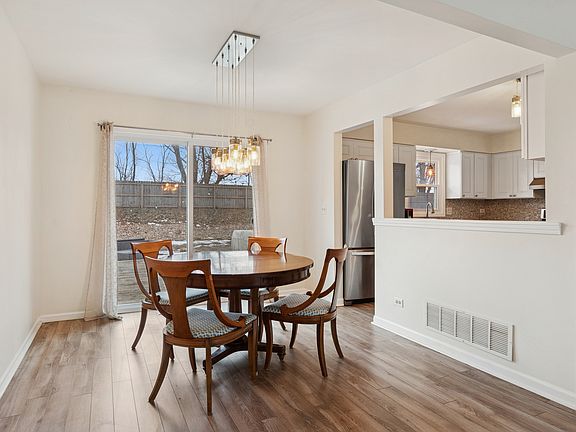 3rd image of 103 Richter Rd