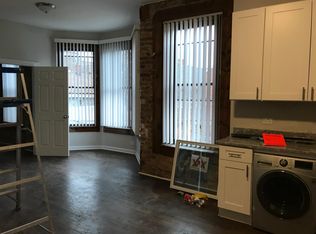 1447 W 17th St #M2, Chicago, IL 60608