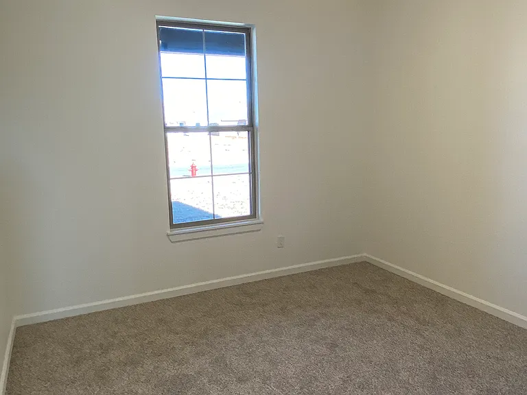 2836 Kingswood Dr — Photo 35