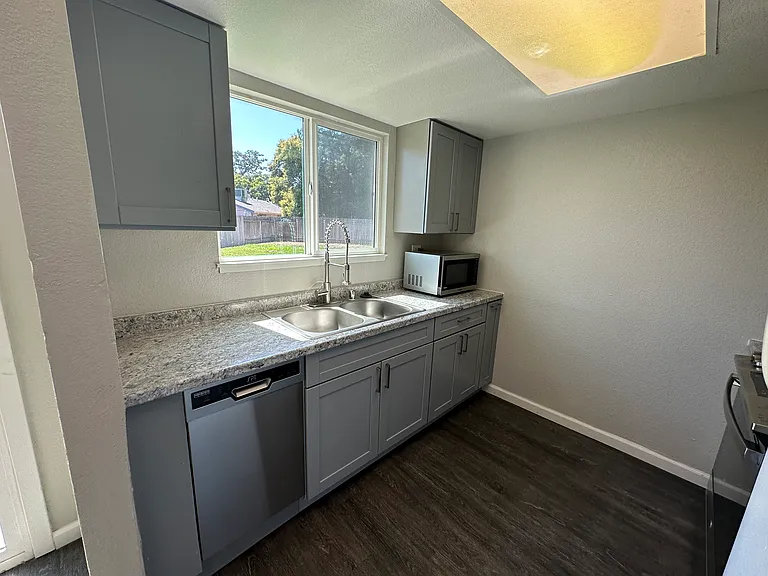 8950 Rancho Grande Ct — Photo 7