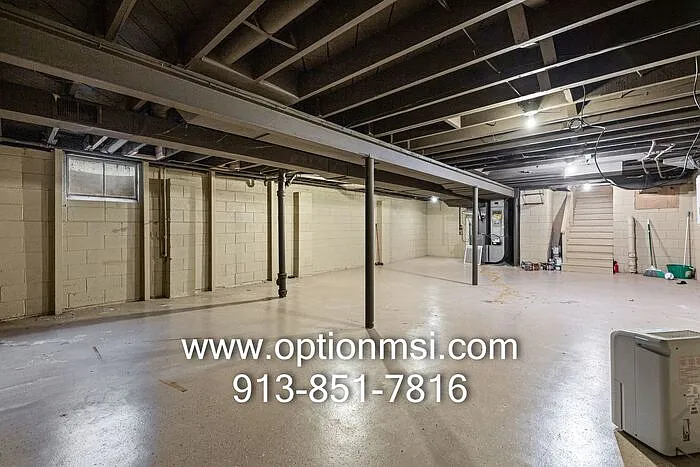 7829 Dearborn Dr — Photo 25