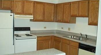 5th image of 22423 York Ct APT 2C