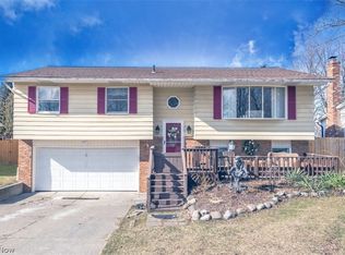 146 Timberlane Dr, Elyria, OH