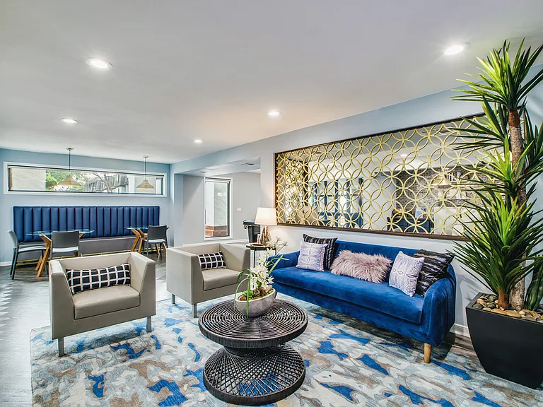 Weston Medical Center Apartments — Photo 22