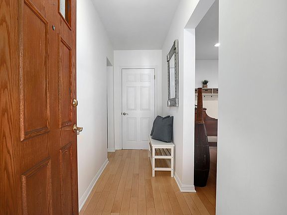 2nd image of 1828 N Rose St