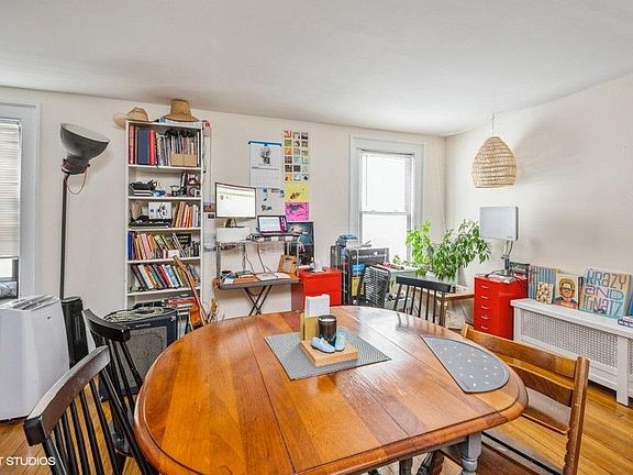 4th image of 601 Warburton Ave Floor 2