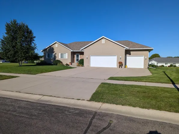 2015 Robert St, Benson, MN 56215