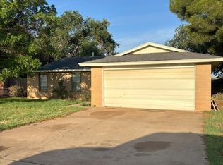 1112 Genoa Ave, Lubbock, TX 79416