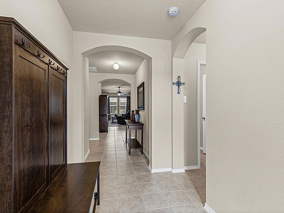 2nd image of 1104 Ruby Ct