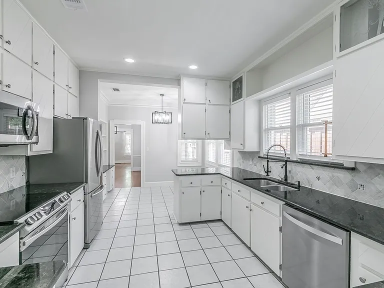 2311 Warner Rd — Photo 13