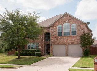 2844 Thorncreek Ln, Fort Worth, TX 76177