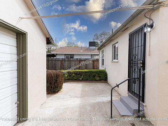 4th image of 4211 43rd St
