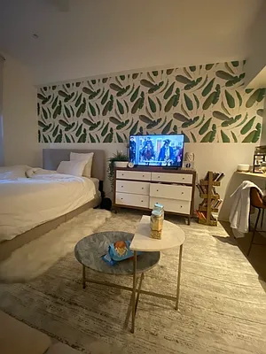 Rented by Corcoran | media 15