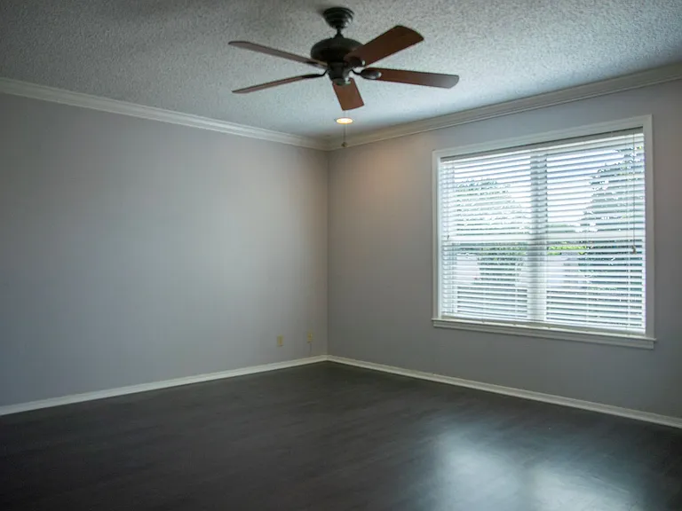 9319 Kelly Green St — Photo 11