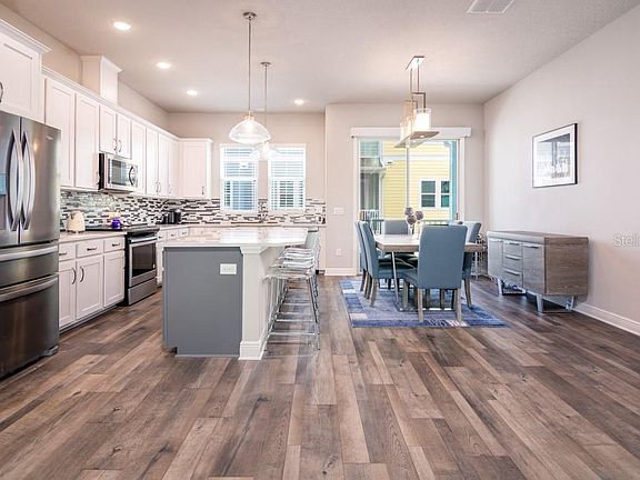 3rd image of 9539 W Park Village Dr