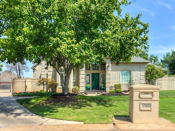 2nd image of 2309 Tuttington Cir