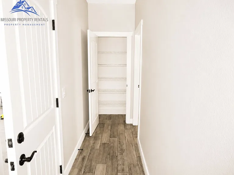 143 Sapling Dr — Photo 12