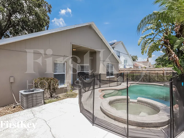 2202 Cattleman Dr — Photo 15