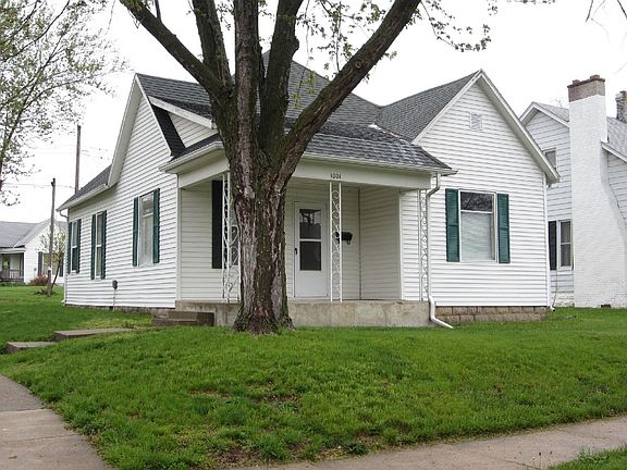 2nd image of 1001 E Harrison St