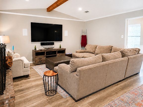 5th image of 23 Haven Cir