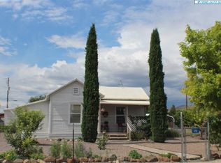 201 Elguea Ave, Hurley, NM 88043