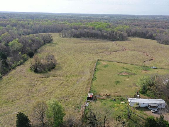 5th image of 425 Dublin Hill Rd