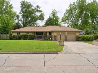 111 Crestmont Ave, Norman, OK 73069