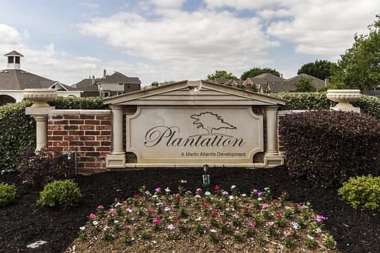 4th image of 1213 Barberry Dr