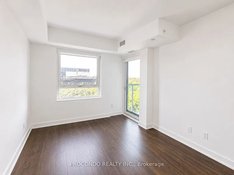 609 Sherbourne St #606 — Photo 4