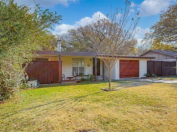 3rd image of 1234 Candise Ct